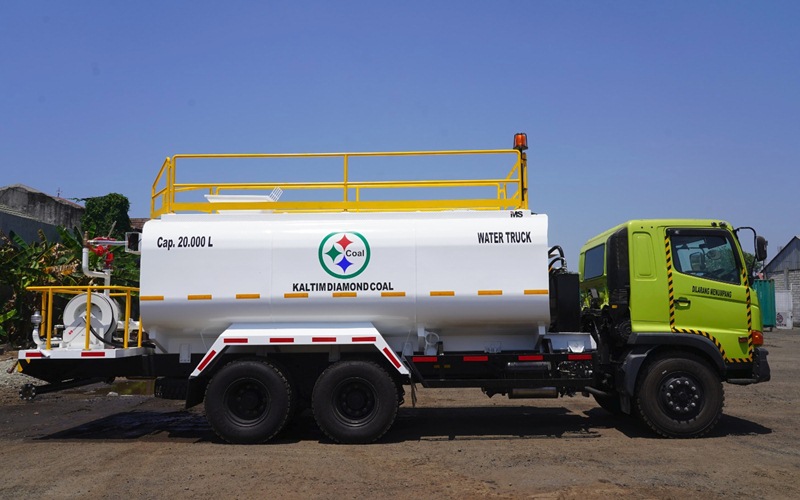 Spesifikasi Water Truck (WT) Tambang Hino 500 dan Harganya